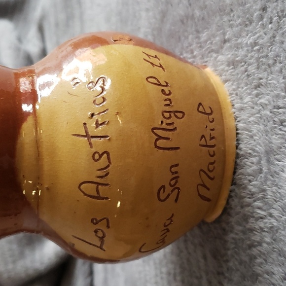 Vintage stoneware 6" pitcher handmade Los Austrias Madrid Spain brown & yellow - Picture 2 of 5